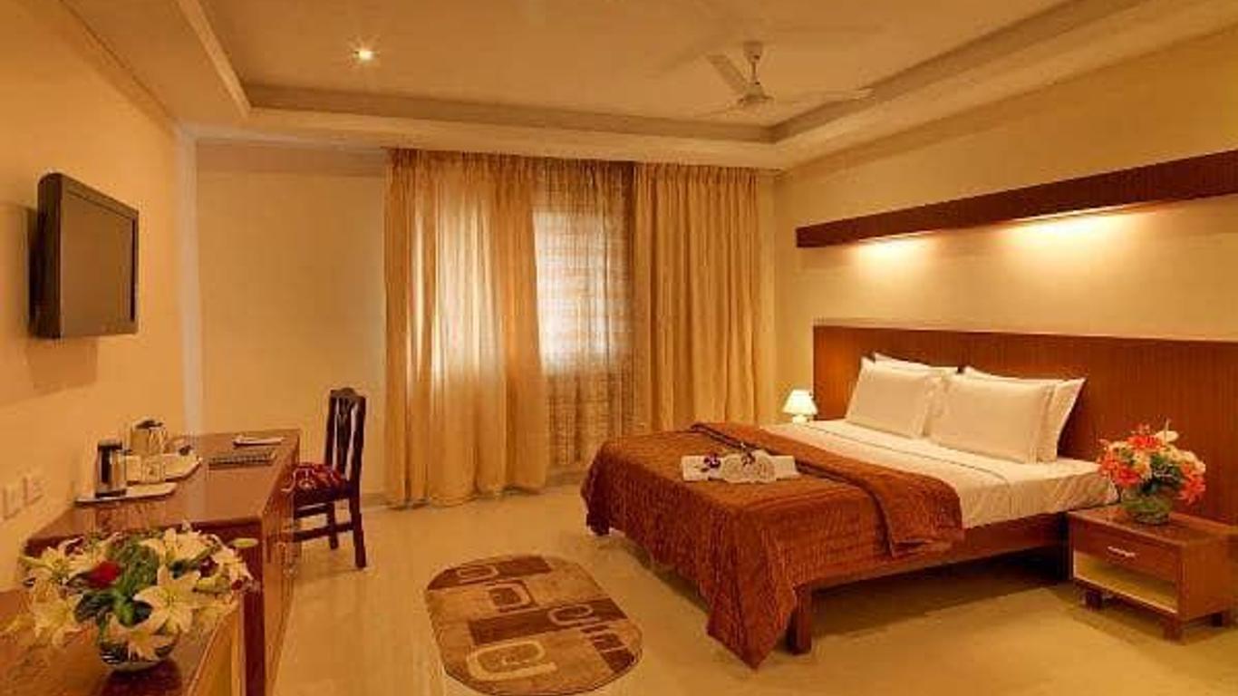Dhanunjayas Luxury Hotel