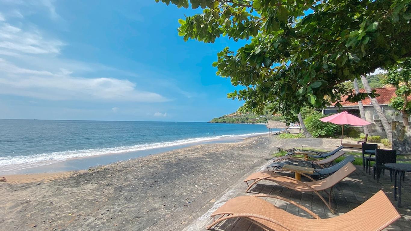 Bali Bhuana Beach Cottages