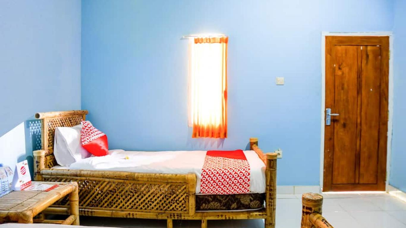 Zury Homestay