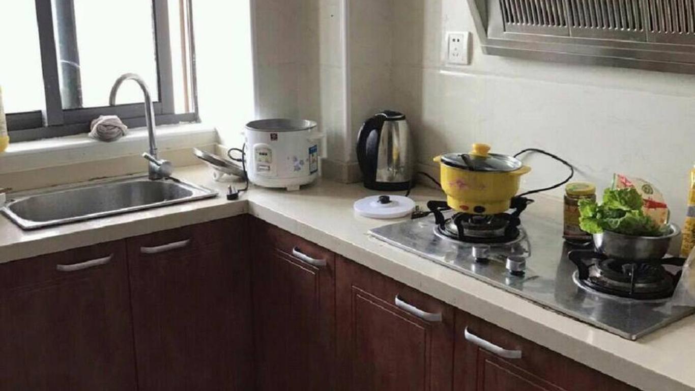 Shanghai Yuelai Guest House