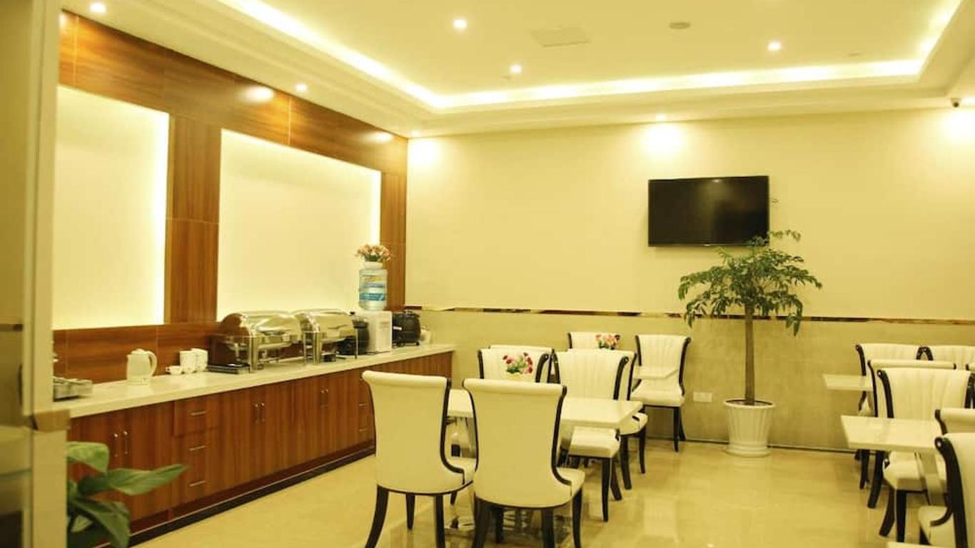 Greentree Inn Anhui Chuzhou International Market Place Express Hotel