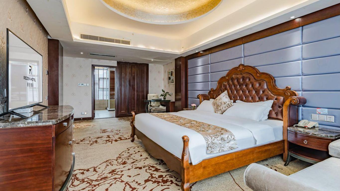 Rezen Hotel Huayuan