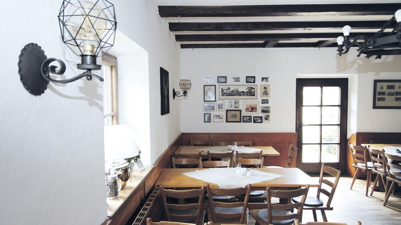 Berg Blick Jugendherberge mit Privatzimmer