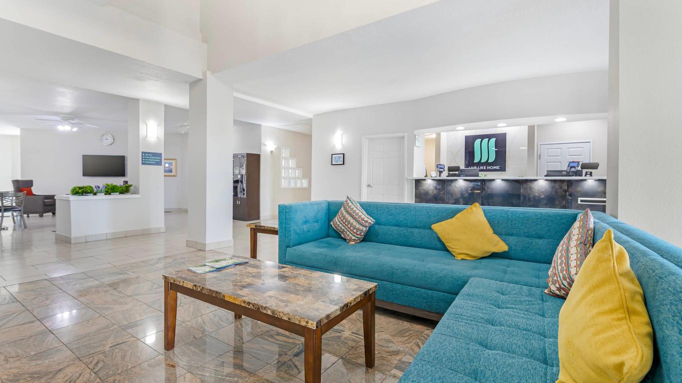 MainStay Suites Madison Airport