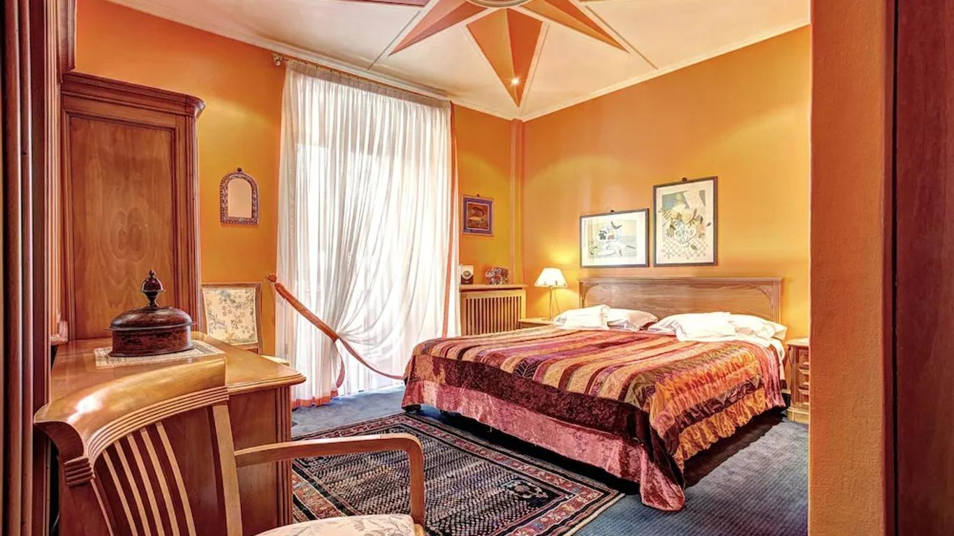 Hotel Regina