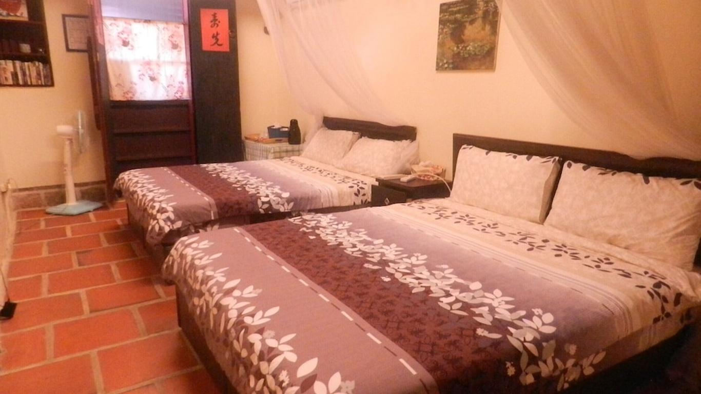 Pearl Coffee Guest House