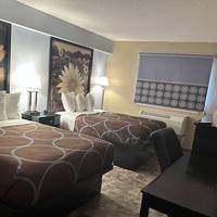 Super 8 by Wyndham Baltimore/Essex Area