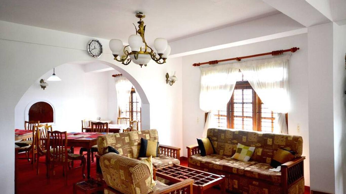 Royal Mount Hotel