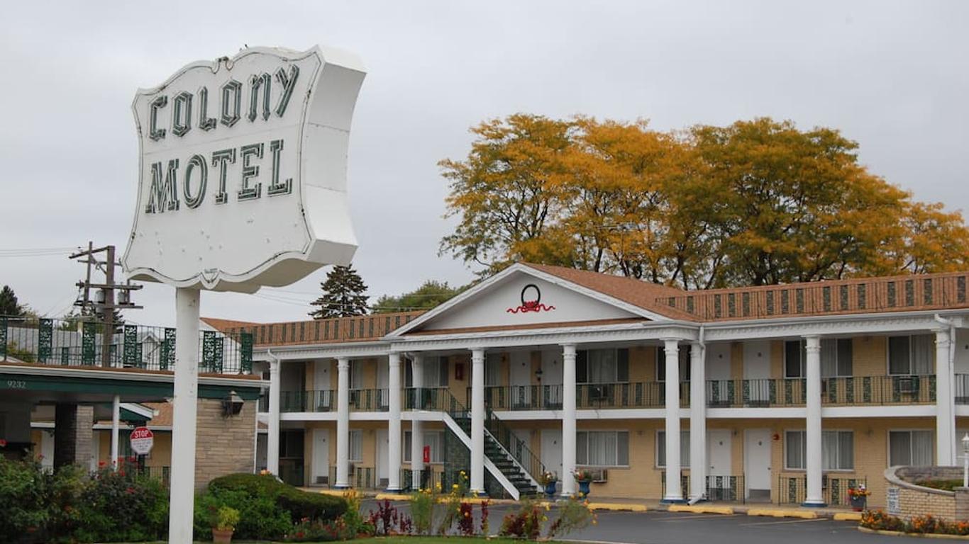 Colony Motel