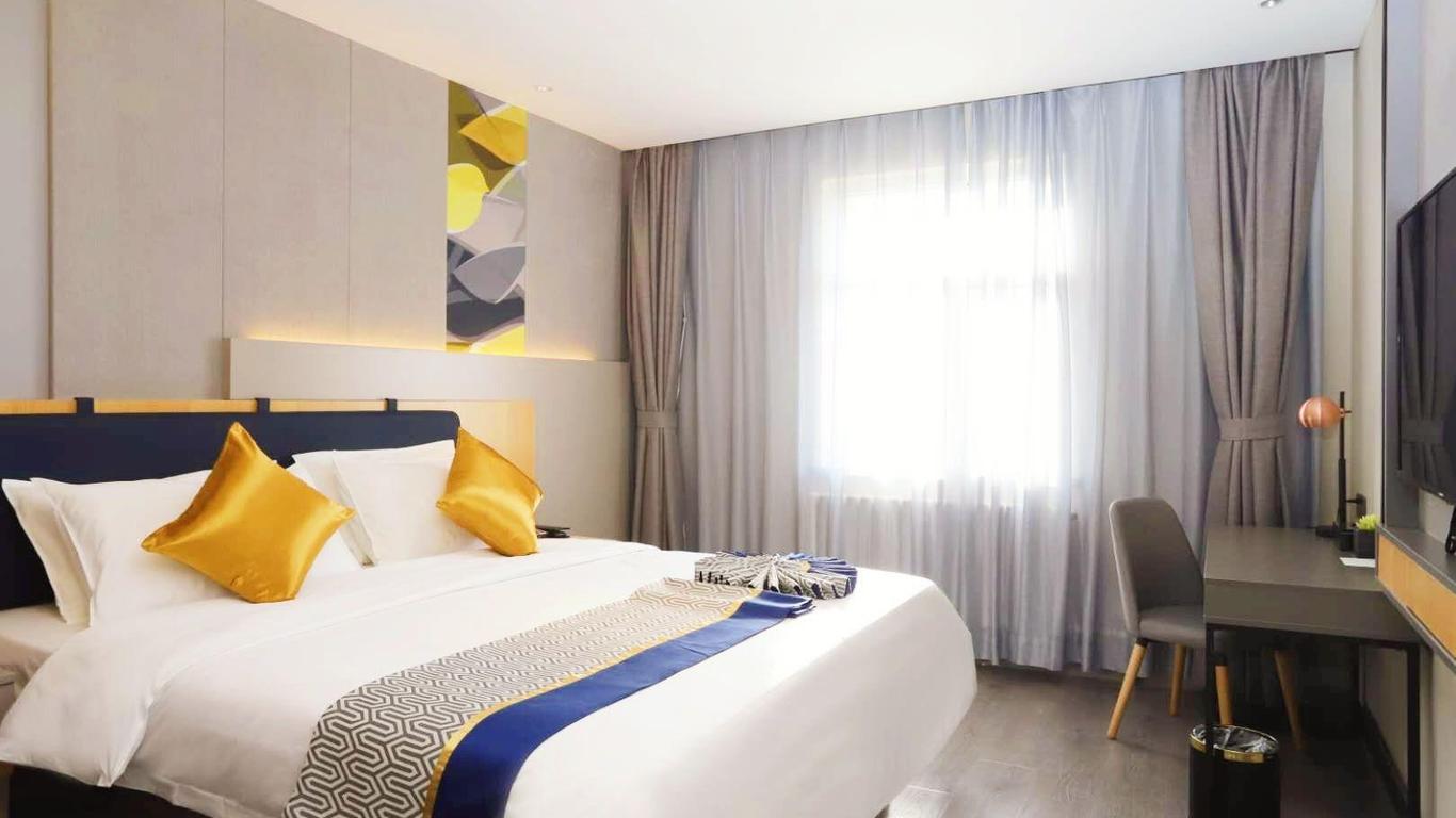 Homeinn Selected Hotel (Qiqihar Longhua Road Dashang Xinmate)