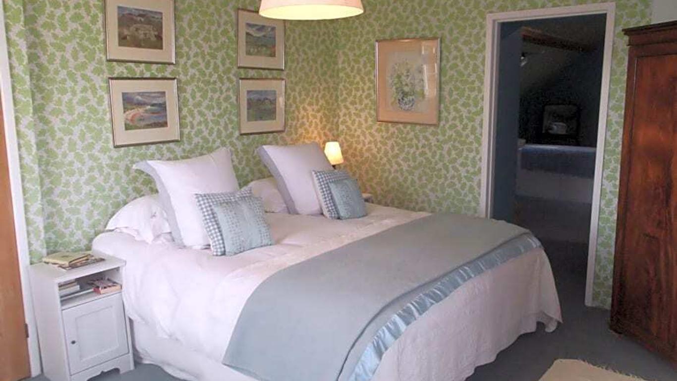 Cotswolds Mine Hill House