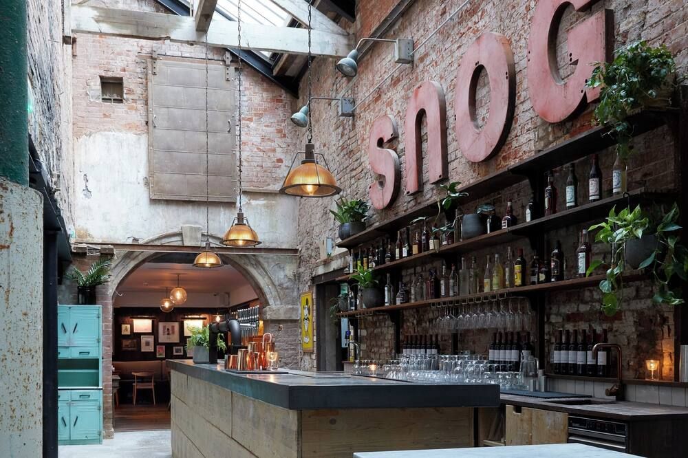 Bar