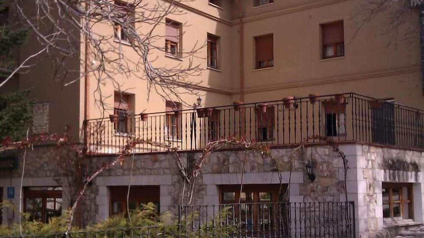 Hotel Arco San Juan de Silos