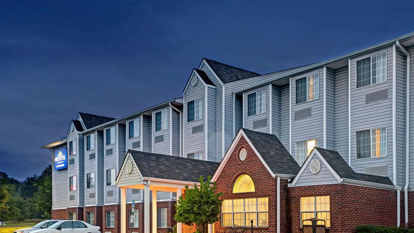 Microtel Inn & Suites by Wyndham Statesville