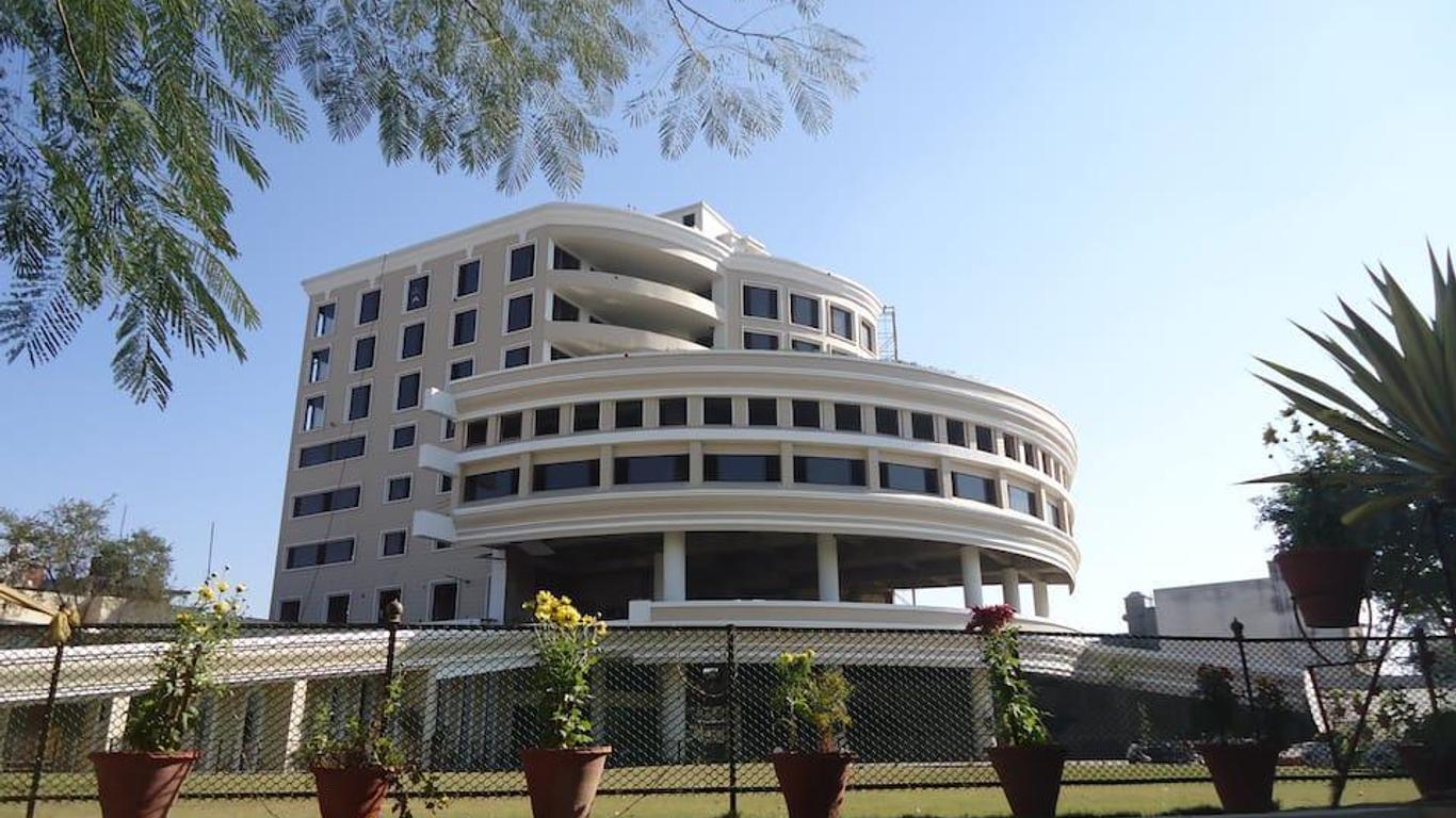 Hotel Gulmor Ludhiana