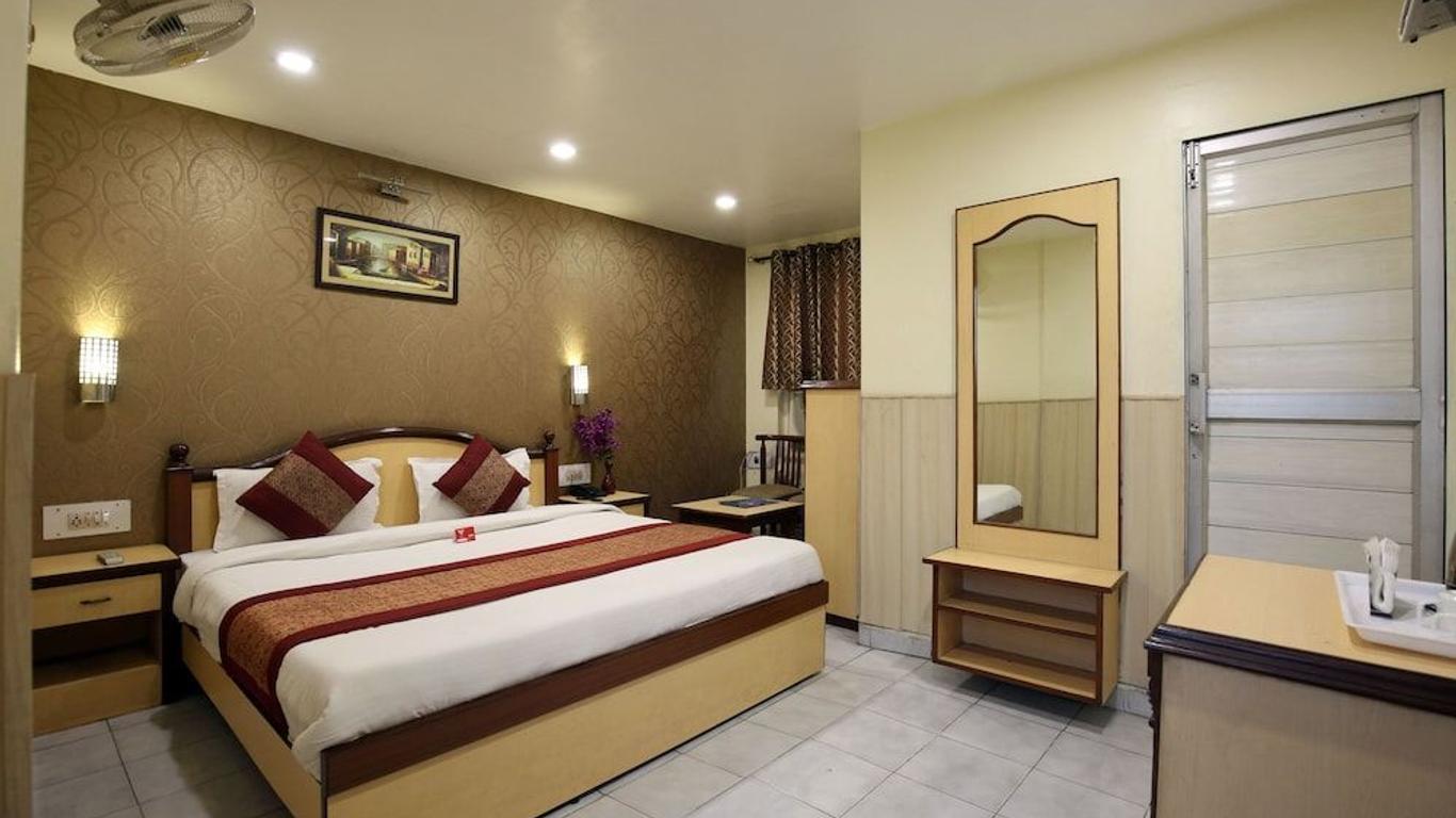 OYO 7445 Hotel Amritsar Residency