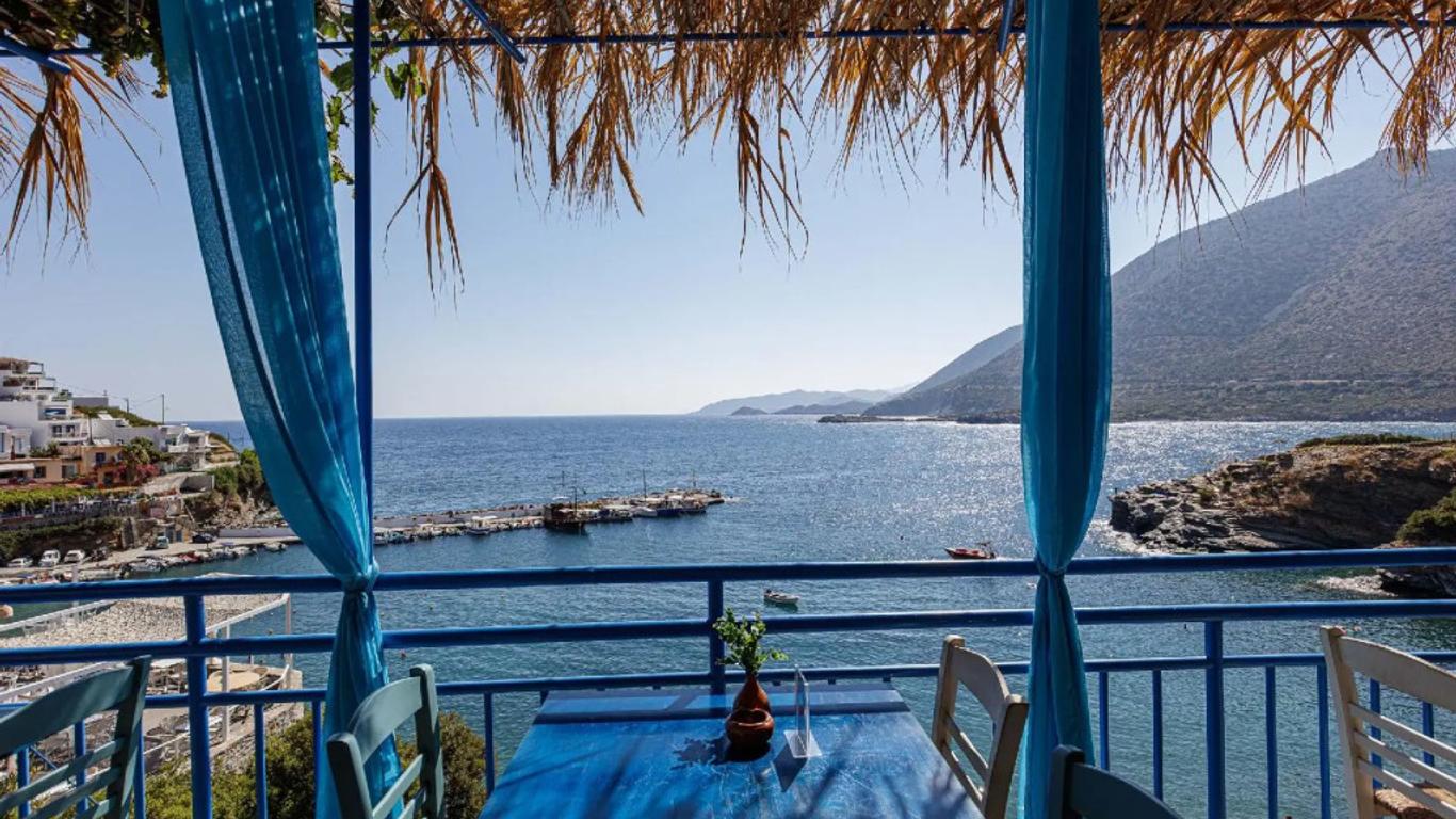 Sofia Mythos Beach Aparthotel
