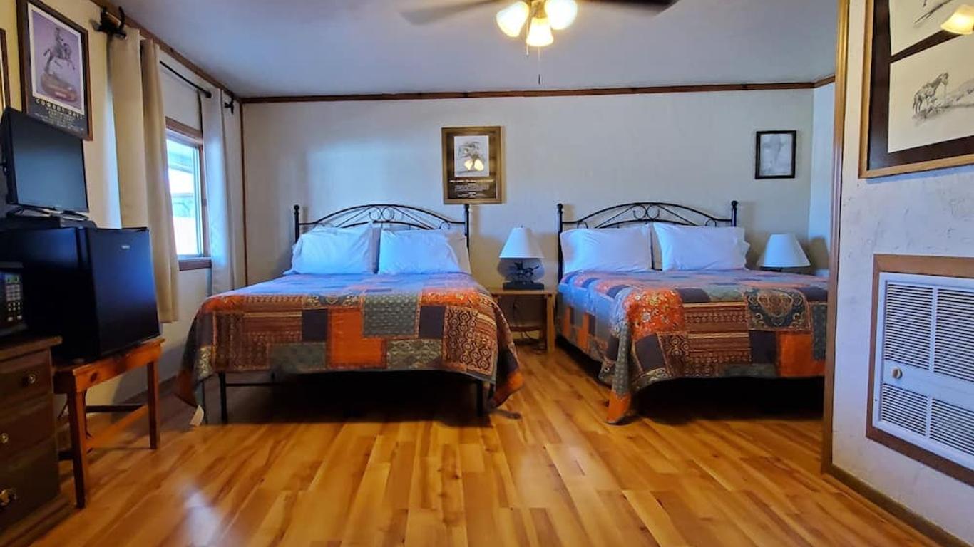 Hikers Cimarron Inn & Rv Park