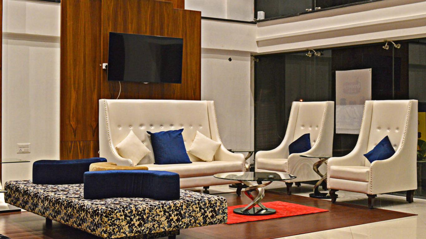 OYO 1711 Hotel Sepoy Grande