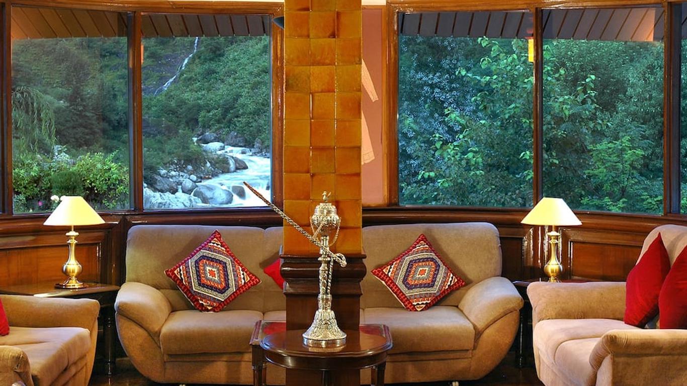 Solang Valley Resort