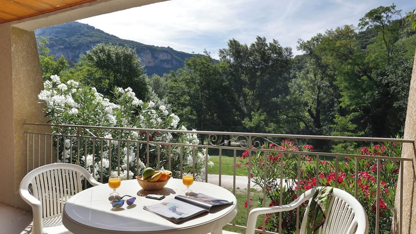Vacancéole - Le Domaine De Chames