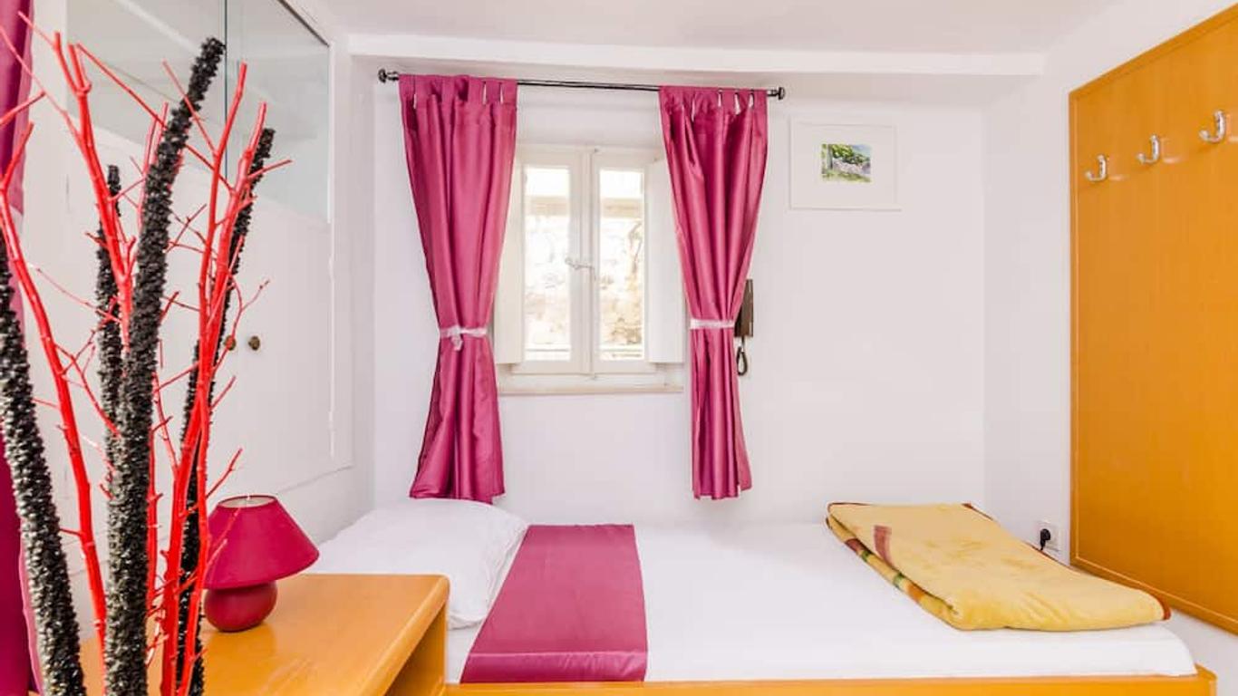 Rooms Jozomare