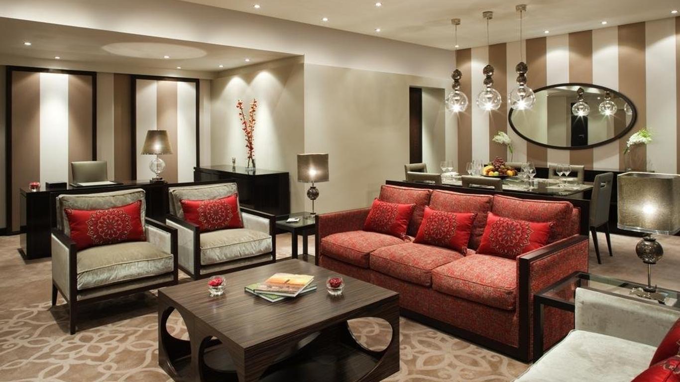 Al Faisaliah Suites