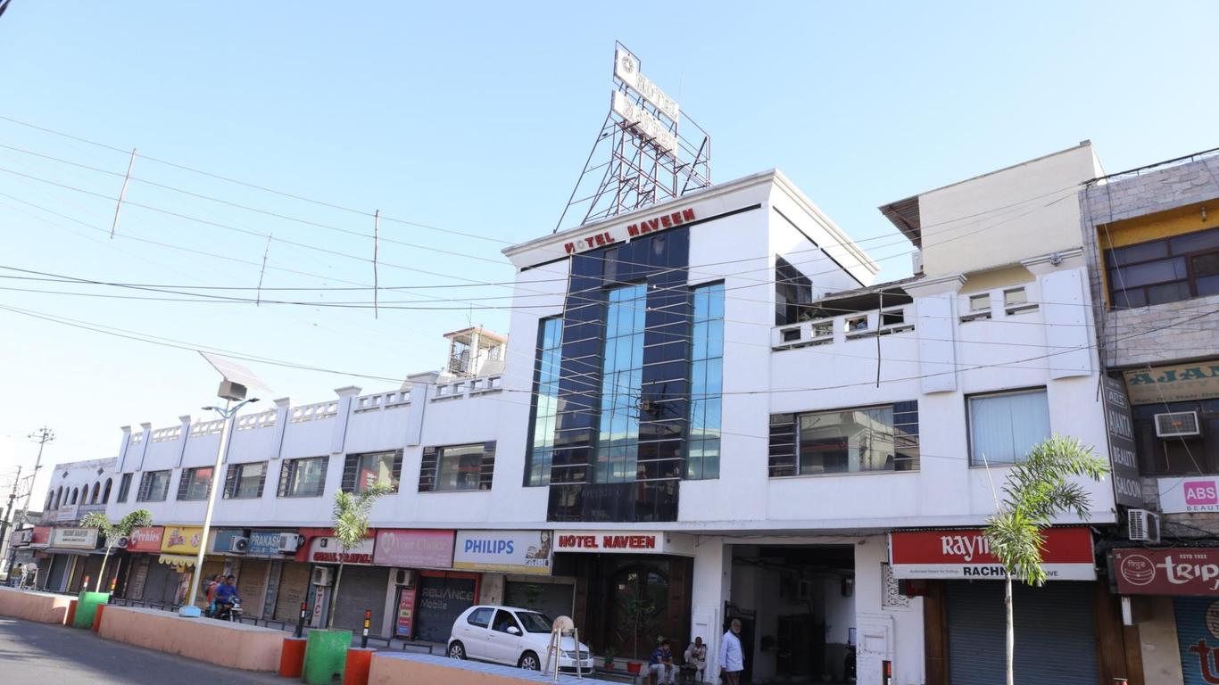 Hotel Naveen