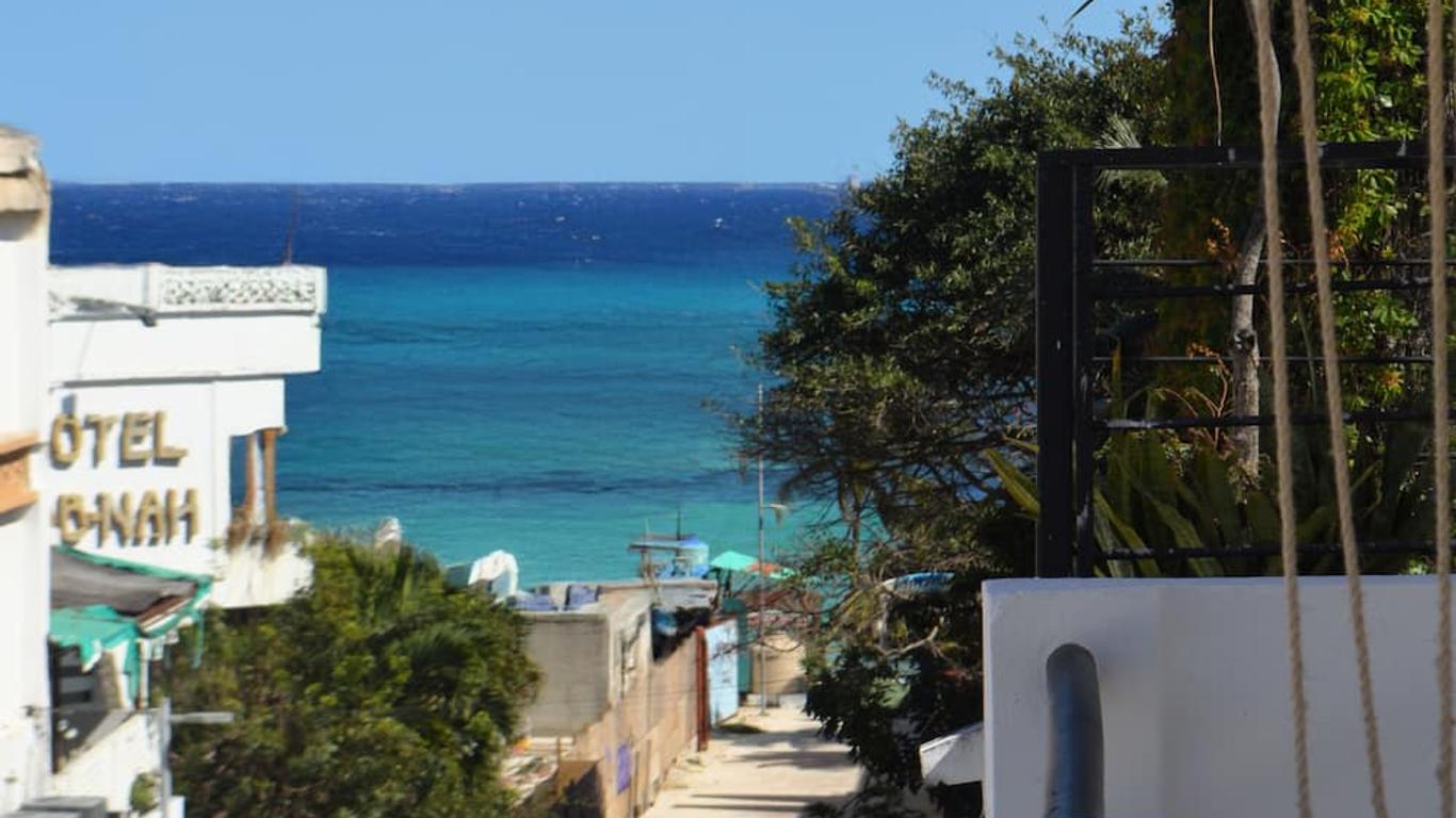 De Mar Hotel