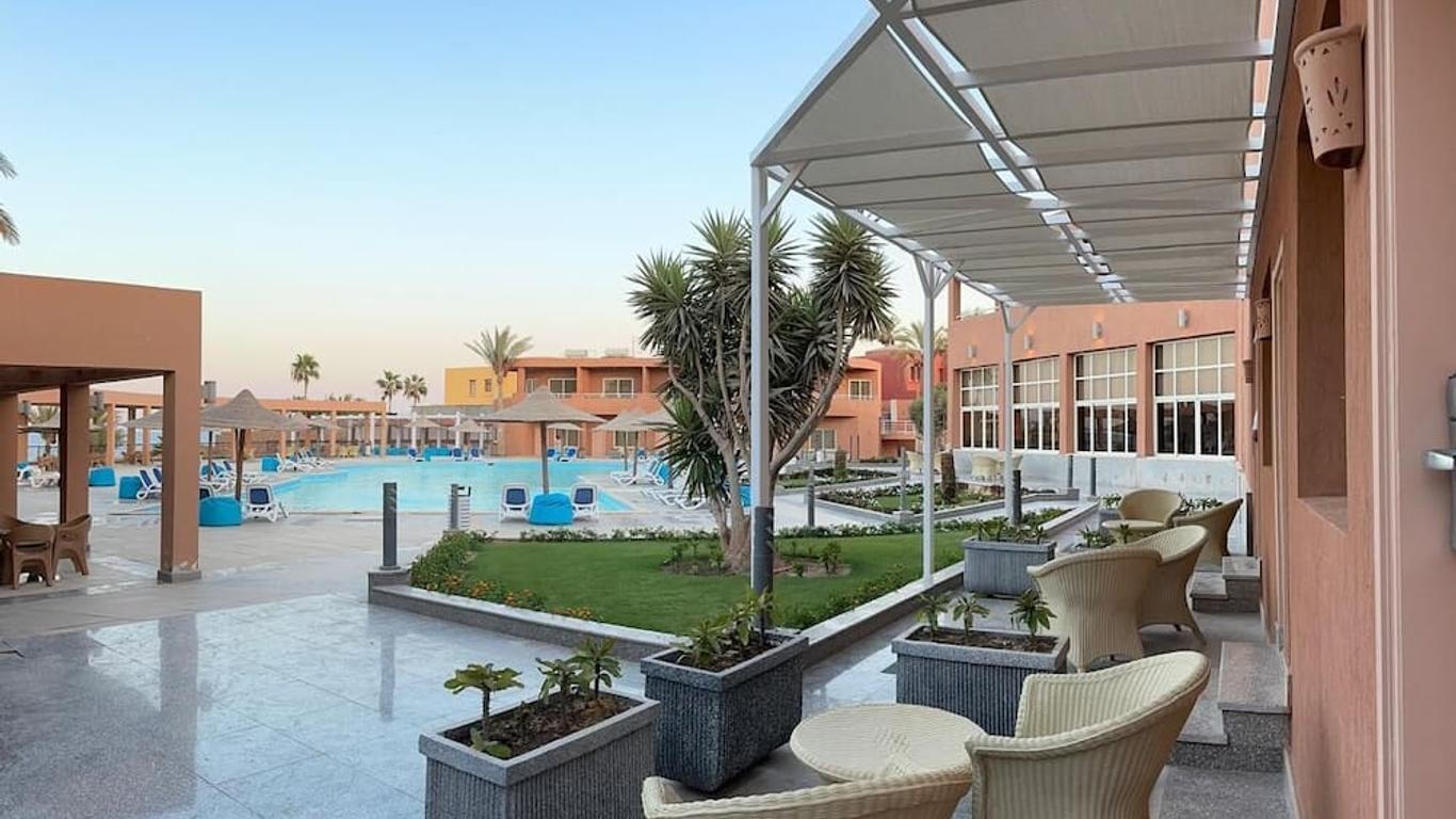 Vai by Romance Hotel & Aqua Park