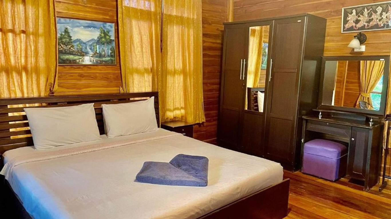 Bangsaray Village Resort