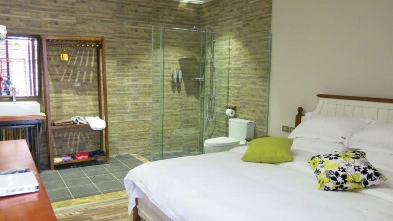 Poetical Dwelling Inn