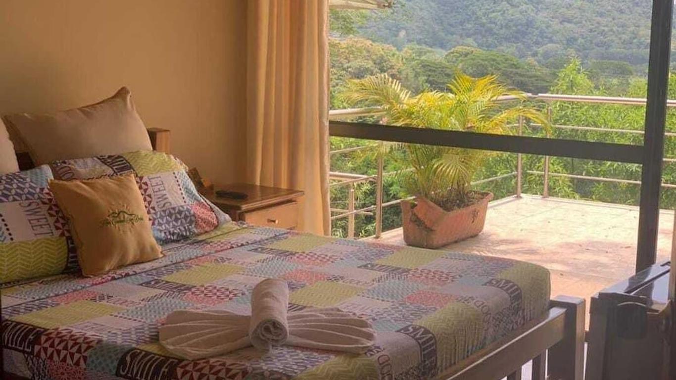 Hotel Campestre Cerro Dorado