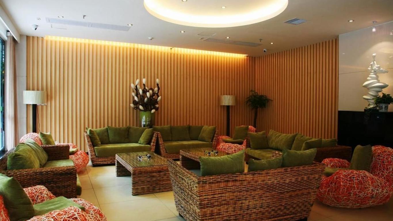 Yangshuo Leisure Tea Resort