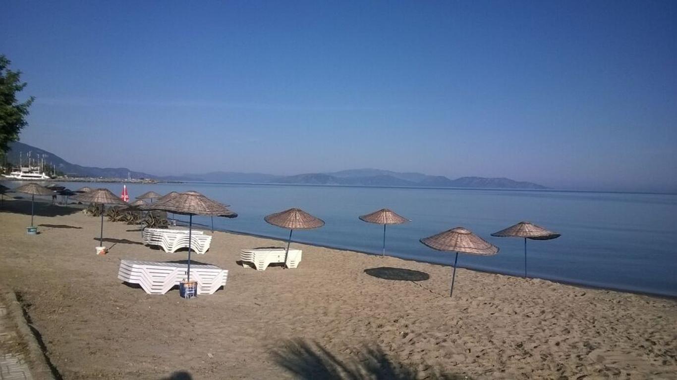 Holiday Otel