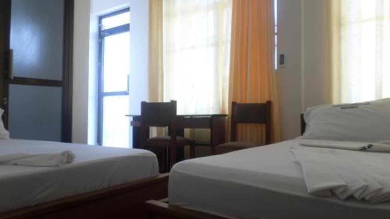 Flamingo Garden Inn & Hotel
