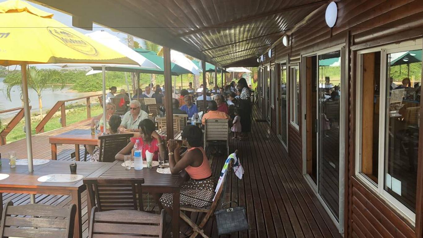 Kwanza Lodge