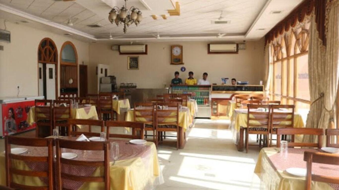 Hotel Shakti Palace