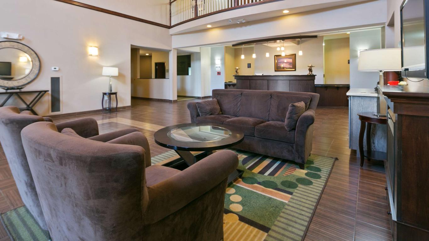 Best Western Plus Port of Camas-Washougal Convention Center