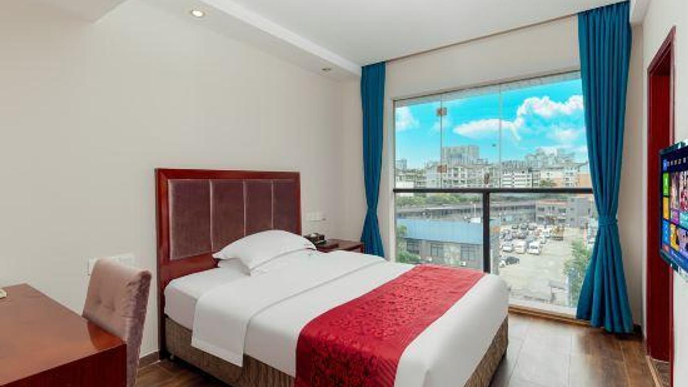 Xinzun Hotel (Leshan Station Jiaxing Road Food Street Store)