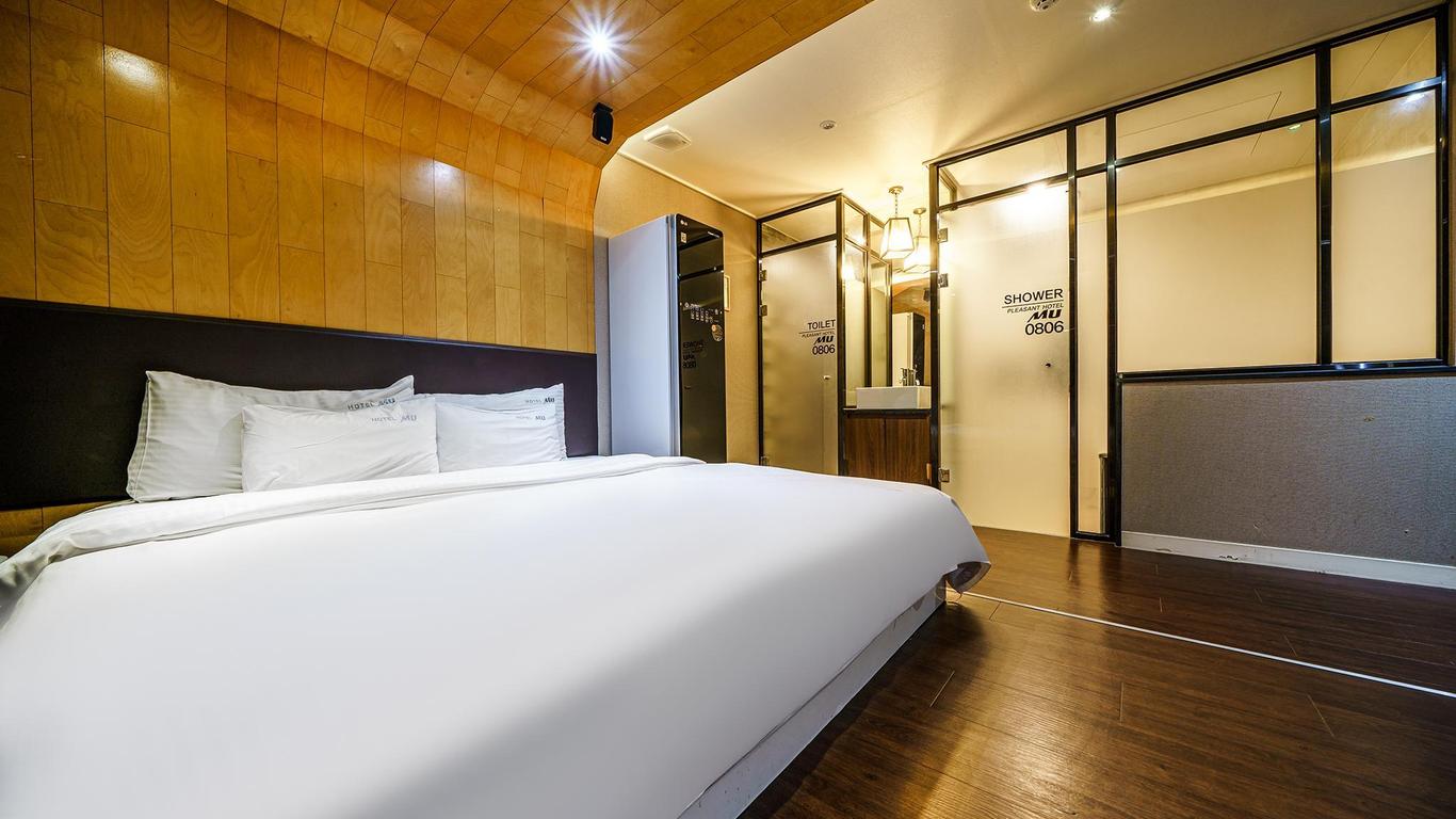 Mu Hotel
