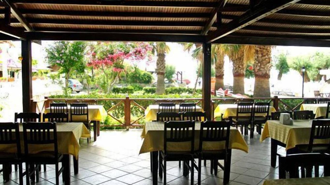 Yilmaz Beach Hotel