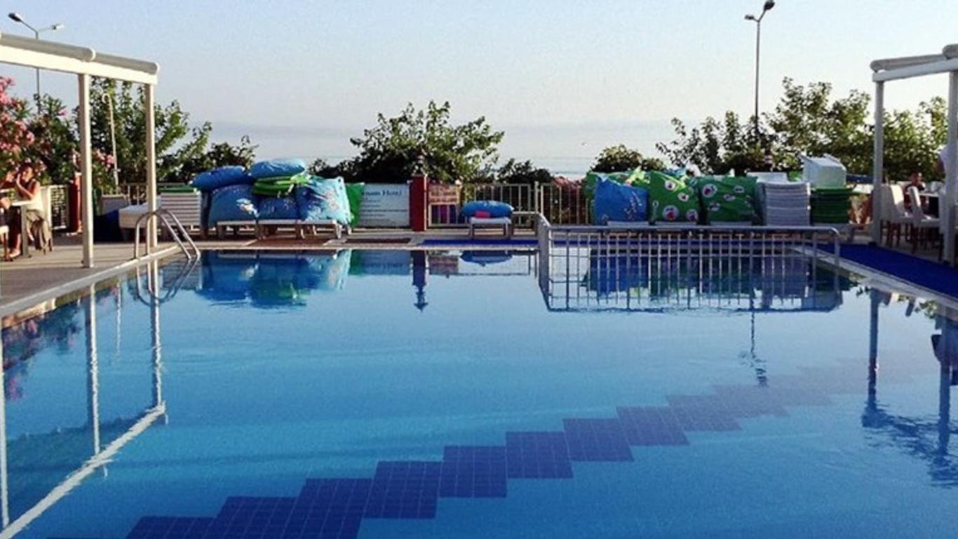 Senam Hotel