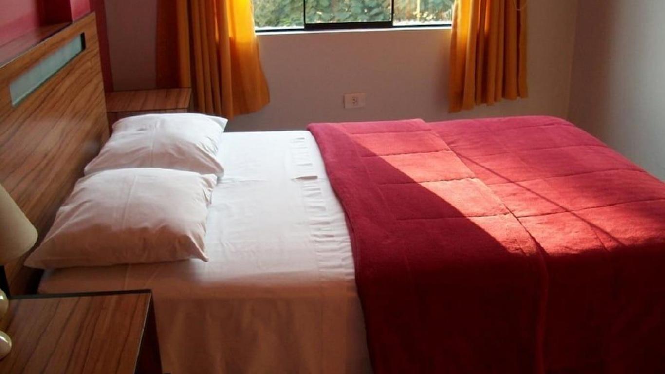 Hostal Hellen Ross