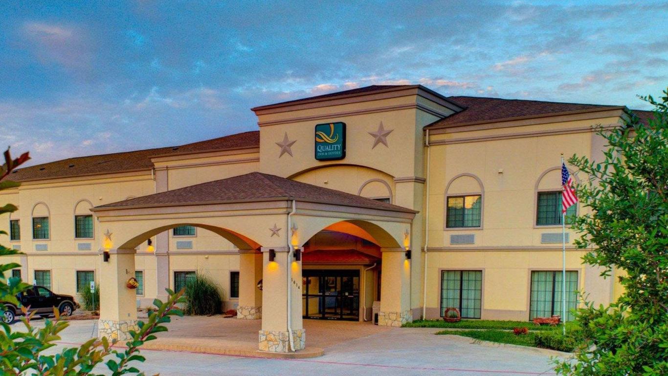 Quality Inn & Suites