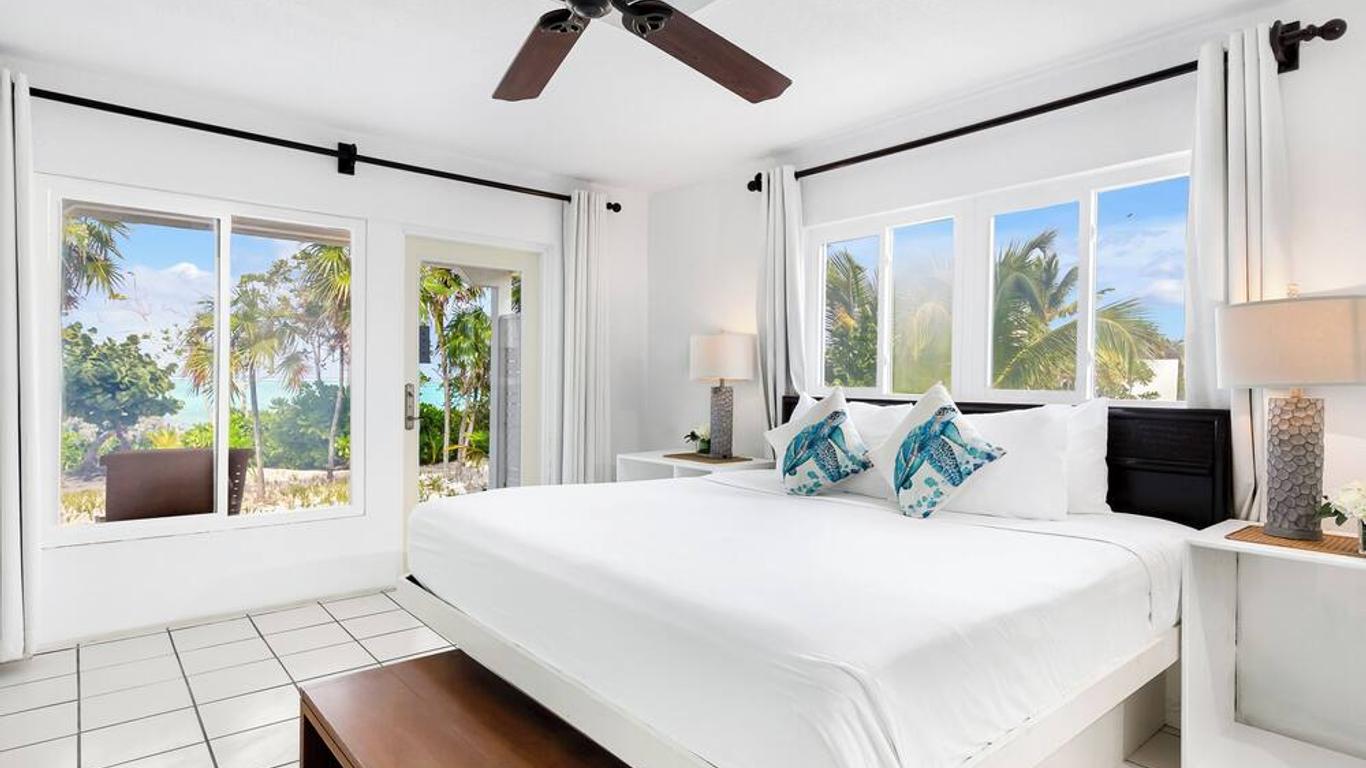 Pelican Beach Hotel