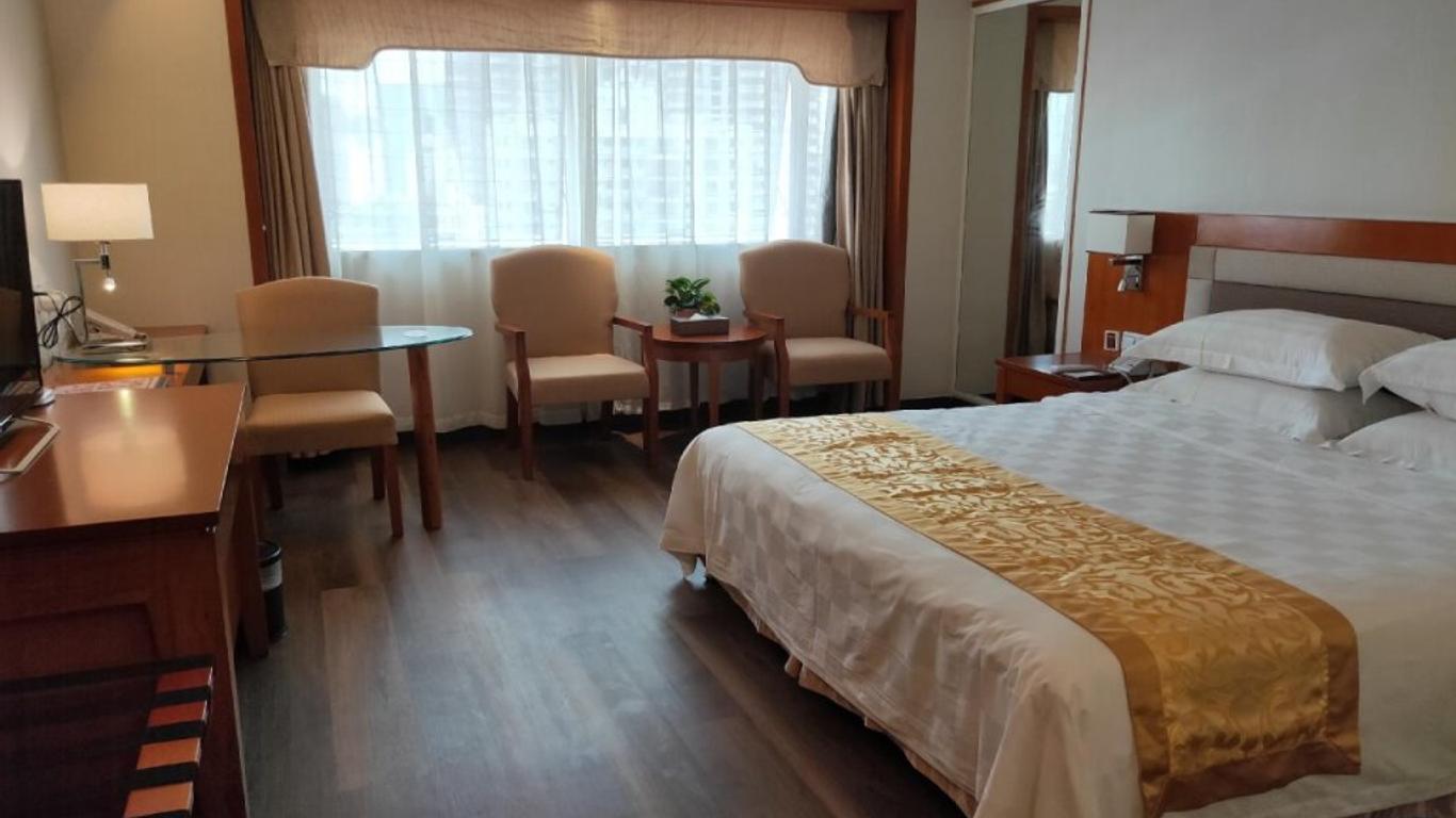 Oscar Hotel