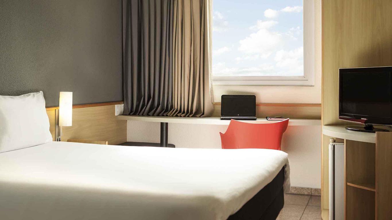 Ibis Criciuma