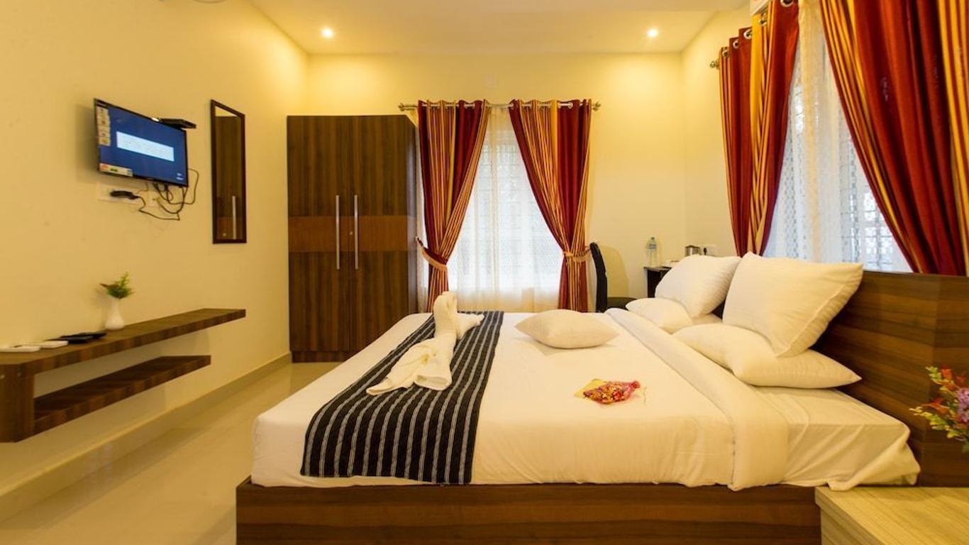 Girassol Service Villa