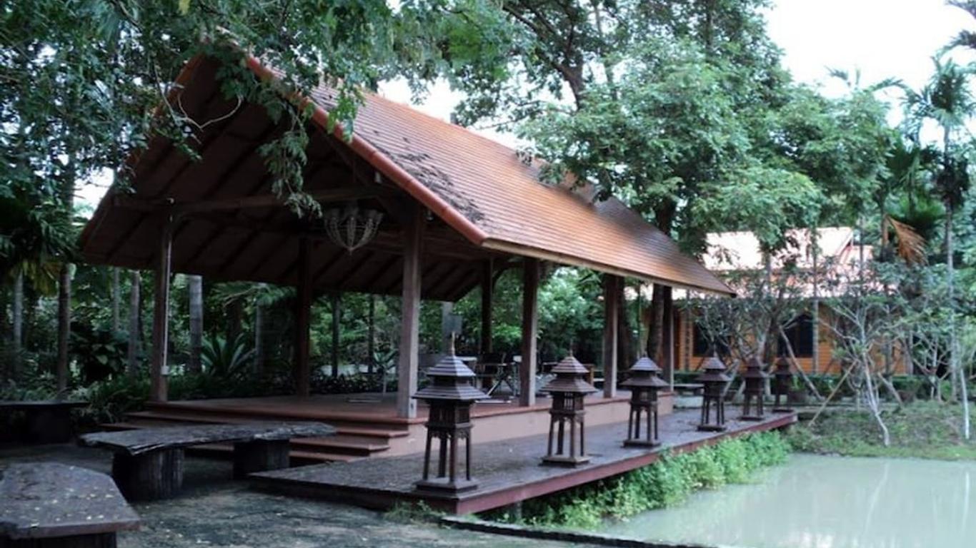 Rai Sai Luang Resort